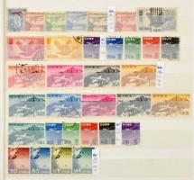 Japán és Ryu Kyu gyűjtemény, több mint 1.500 bélyeg és sok blokk nagyon sok postatisztával 32 lapos ...