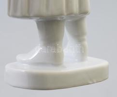 Hollóházi matyó fiú. Jelzés nélkül, fehérmázas, m: 30,5 cm