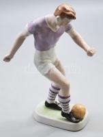 Drasche focista - Újpesti Dózsa. Jelzett, hibátlan (alátámasztási nyommal), m: 26 cm