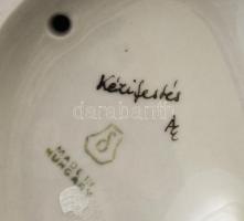 Drasche focista - Újpesti Dózsa. Jelzett, hibátlan (alátámasztási nyommal), m: 26 cm