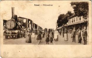 Feled, Veladín; pályaudvar, vasútállomás, gőzmozdony, vonat. Vasúti levelezőlapárusítás 4325. / railway station, locomotive, train (b)
