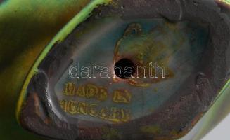 Zsolnay kisplasztika - Galamb. Savmaratott eozin mázakkal fedett öntött finomfajansz. Jelzett, hibát...