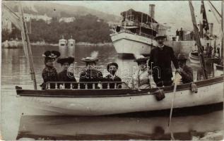 Abbazia, Opatija; hajókiránduláson, gőzhajó / on a ship cruise, steamship. photo (EK)