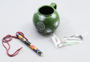 Sport relikviák: FTC bögre, tolltartó, Barcelona toll, Hannover kulcstartó