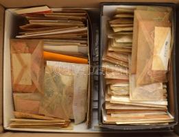 Turul pergamen tasakos rendező, kb 13.000 db bélyeg