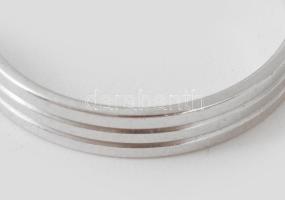 14K fehérarany, gyűrű, jelzett 2,86g m:56