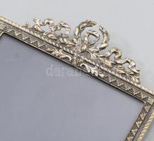 Szecessziós képkeret ezüst (Ag) szerelékben, üvegezett, jelzett, 15x9,5 cm