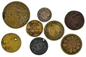 DN 8xklf számláló jegy / zseton tétel, közte Franciaország DN(19.század) "Napoleon III Kaiser von Frankreich / Jeton" kétoldalas sárgaréz emlékzseton (22mm) T:VF,F, patina ND 8xdiff counter token / jeton lot, including France ND(19th century) "Napoleon III Kaiser von Frankreich / Jeton" two-sided brass commemorative token (22mm) C:VF,F, patina