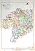 [Térkép] Abaúj-Torna vármegye térképe. Mérték: 1:270,000. (1941). [Budapest], 1941. Magyar Királyi Honvéd Térképészeti Intézet. Színes térkép, mérete: 445x295 mm egy 500x350 mm méretű térképlapon. Domborzati és vízrajzi részleteket is feltüntető térképünk a M. kir. Honvéd Térképészeti Intézet 1937-1941 között készült közigazgatási térképsorozatának tagja. Abaúj-Torna vármegye régi közigazgatási egység, melynek területét nyugat-keleti irányban kettévágta a trianoni döntés. Az eredeti nevét megtartó vármegye 1923 és 1938 között szikszói székhellyel működött, majd az 1938 novemberi első bécsi döntéssel, Kassa székhellyel visszanyerte csaknem teljes területét, a legészakabbi mecenzéfi, kassahámori és rozgonyi területek kivételével. A bővülés nyomás megújult járási beosztáson kívül térképünk feltünteti a megye egyvágányú vasútvonalait, első-, másod- és harmadrendű útjait és egyéb műútjait, valamint településhálózatát: törvényhatósági jogú városát (Kassa), nagyközségeit (Szikszó, Abaújszántó, Gönc, Telkibánya), kisközségeit és egyéb lakott helyeit. Döntően közigazgatási és közlekedésföldrajzi célokat szolgáló térképünk a Hernádra és mellékfolyóira való tekintettel vízrajzi, a Tornai-hegységre, a Kassai-érchegységre, a Zemplénre, valamint a Cserehát nyúlványaira való tekintettel domborzati részleteket is tartalmaz, egyes hegycsúcsok magassági adataival. Térképünkön piktogramok jelzik a megye bányáit, jelentősebb templomait és várromjait. Egyes települések mellett magassági jelzés. Jelmagyarázat a térkép felett, a címsor felett a megye címere lebeg, a kiadási év a bal alsó sarokban (1941). A jobb alsó sarokban kereskedői bélyegzés. Jó állapotú lap, halvány hajtásnyomokkal, hátoldalán kézi feliratozás.