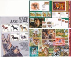 22 db MODERN motívum képeslap: bélyegek, postatörténet / 22 modern motive art postcards: stamps, pos...