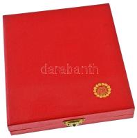 1978. Kisiparosok Országos Szövetsége "KIOSZ 1948-1978" egyoldalas, öntött bronz emlékplak...