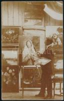 Festő munka közben, fotólap