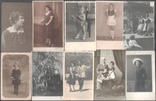 16 darab fotólap, vegyes témakörben