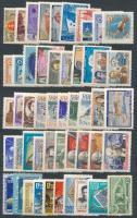 Szovjetunió 1957-1961 117 db teljes sor és önálló bélyeg 2 db közepes berakólap 4 oldalán