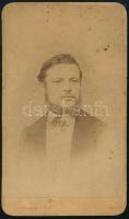 1871 Kovács Miklós mérnök dedikált fotója, vizitkártya Divald Károly eperjesi műterméből, kissé folt...