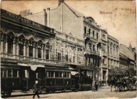 1908 Debrecen, Ferenc József út (Piac utca), Központi Bank, villamos, Biztosító Intézet (vágott / cut)