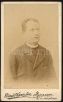 cca 1890-1900 Pap portréja, vizitkártya Divald Károly fiai (Bp.-Tátrafüred) műterméből, 10,5x6,5 cm