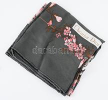 Christian Dior jelzéses kendő, 75x75 cm