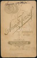 1897 Felvidéki férfi (bányamester?) portréja, vizitkártya Anner József besztercebányai műterméből, a...