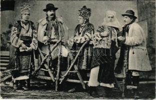 1915 Ruthenen / Bukovinai népviselet, Ruténok (ruszinok) / Ruthenian (Rusyn) folklore from Bucovina, traditional peasant costume (EB)