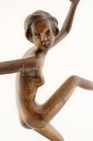 Bakonyi Sándor (1892-1937): Art deco táncosnő. Patinázott bronz, ebonizált fa talapzaton, jelzés nél...