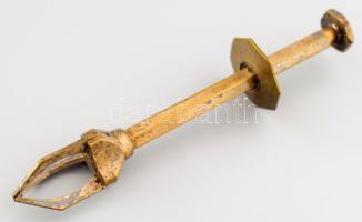 Antik alpakka cukorfogó, h: 13 cm