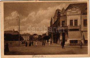1938 Léva, Levice; utcakép / street view + "1938 LÉVA VISSZATÉRT" So. Stpl (gyűrődés / crease)