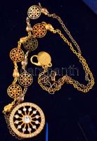 3 darab divatnyaklánc, 2 darab ADF (Art de France) jelzésű, dobozaikban