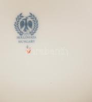 Hollóházi Jurcsák László által tervezett váza: Női fejek. Matricás, jelzett, hibátlan, m: 15,5 cm