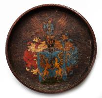 Festett családi címeres fatál, 1935. A hátoldali felirat tanúsága szerint Saághy Sági Miklóstól szár...