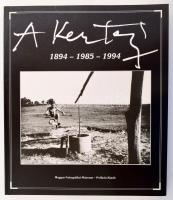 A. Kertész 1894 - 1985 - 1994. Szerk.: Kolta Magdolna. Bp., 1994, Magyar Fotográfiai Múzeum-Pelikán Kiadó. André Kertész számos fekete-fehér fotójával illusztrálva. Kiadói papírkötés.