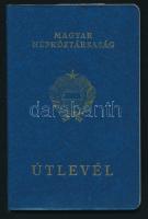 1978-1981 Magyar Népköztársaság fényképes útlevele, olasz, kanadai és amerikai bejegyzésekkel