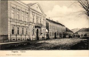 Fogaras, Fagaras; Vártér. Thierfeld D. kiadása / castle square (EK)