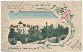 1902 Fogaras, Fagaras; Apaffy (Apafi) fejedelem kastélya a XIV. századból. Thierfeld Dávid kiadása / Schloss des Fürsten Apaffy aus dem XIV. Jahrhundert / castle from the 14th century. Floral (gyűrődés / crease)