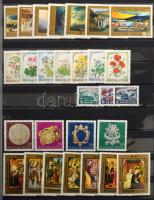 Magyar összeállítás kb 1946-tól az 1980-as évekig 24 lapos A4-es berakóban, sorokkal