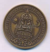 1993. "Atilla Isten Kardja Ősbemutató 1993. Aug. 20." kétoldalas bronz emlékérem kapszulában (42,5mm) T:UNC