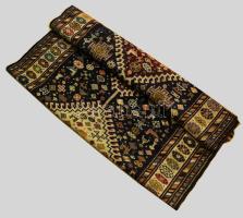 Kézzel készült keleti stílusú szőnyeg, cca 220x120 cm