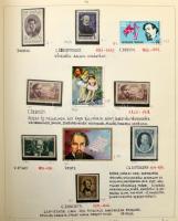 Zeneszerzők motívum gyűjtemény maradvány albumban, több száz darab bélyeg