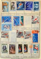 Oroszország, Szovjetunió kb 2000 db bélyeg 4 cserefüzetben