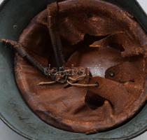 cca 1940 II. világháborús magyar légoltalmi tarajos sisak, szép állapotban