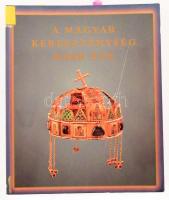 Zombori István - Cséfalvay Pál - Maria Antonietta de Angelis: A magyar kereszténység ezer éve. Hungariae Christianae Millennium.Bp., 2001, Magyar Katolikus Püspöki Konferencia, 416 p. Gazdag képanyaggal illusztrált. Kiadói papírkötés, volt könyvtári példány, a gerincen címkékkel, ragasztással.