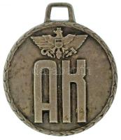 Ausztria / Bécs 1957. "Munkavállalói és Alkalmazotti Kamara - részvétel a szakmai versenyen / AK" kétoldalas fehérfém érem füllel, nem hozzá való tokban. Szign.: "B. ROST" (40mm) T:XF Austria / Wien 1957. "Teilnahme am Berufswettbewerb - Kammer für Arbeiter und Angestellte / AK" two-sided white metal medallion with ear, in case (different size). Sign.: "B. ROST" (40mm) C:XF