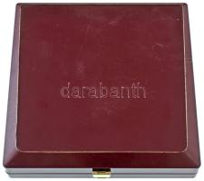 1997. "CIV Piliscsév" egyoldalas, öntött bronz plakett, műanyag dísztokban, belsejében &qu...