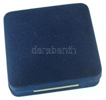 Chile DN "Congreso Nacional Senado / Republica de Chile" kétoldalas bronz emlékérem, díszt...