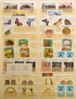 Gyűjtemény a klasszikusoktól, tartalmas gyűjtemény 1945-től valamint modern gyűjteményrészek 4 nagy ...