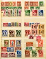 Gyűjtemény a klasszikusoktól, tartalmas gyűjtemény 1945-től valamint modern gyűjteményrészek 4 nagy ...