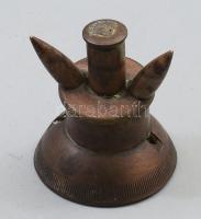 Világháborús időzítőből készített háborús emlék, bronz, m: 6 cm