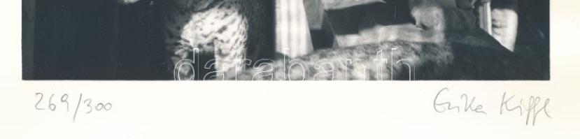 Erika Kiffl (1939-): Dialog fotóművészeti alkotás, számozott (269./300) és a művész által aláírt fot...