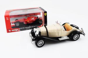 Burago F10 Ferrari Fernando Alonso 1/32 makettautó + Burago SSK makett autó, h: 14-18 cm