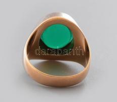 Arany (Au) gyűrű, zöld kő berakással, 14k, m:49, jelzett, bruttó 4,8g